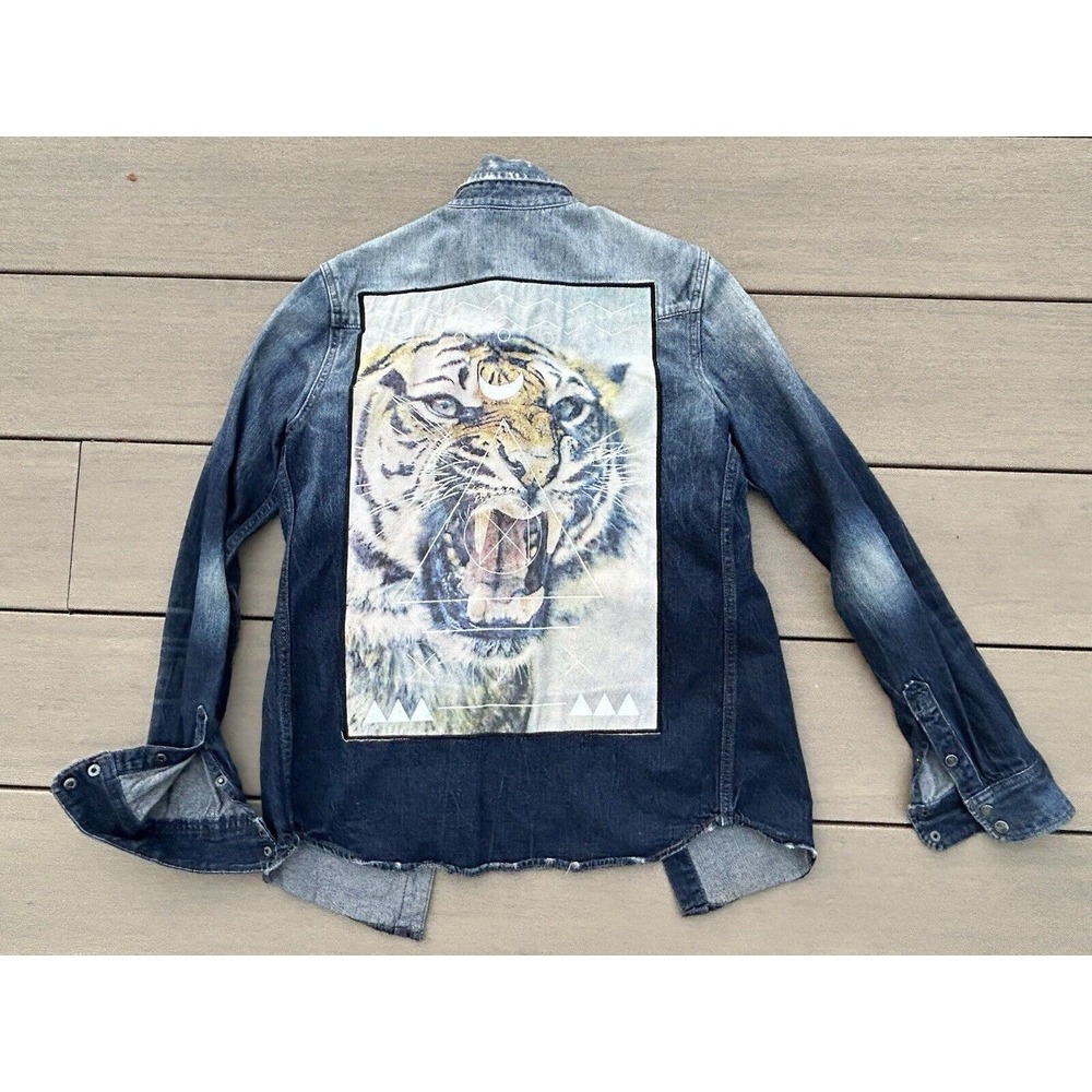 Drop Dead Denim Shirt Men Small Blue Tiger Graphic Back Patch Streetwear DD12-04